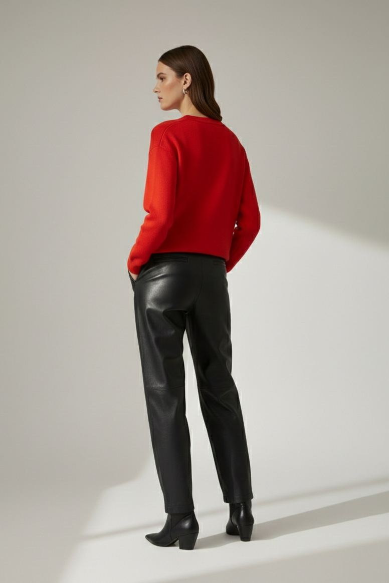 Bisiklet Yaka Kalp Düğme ve Kalpler Nakışlı Triko Hırka