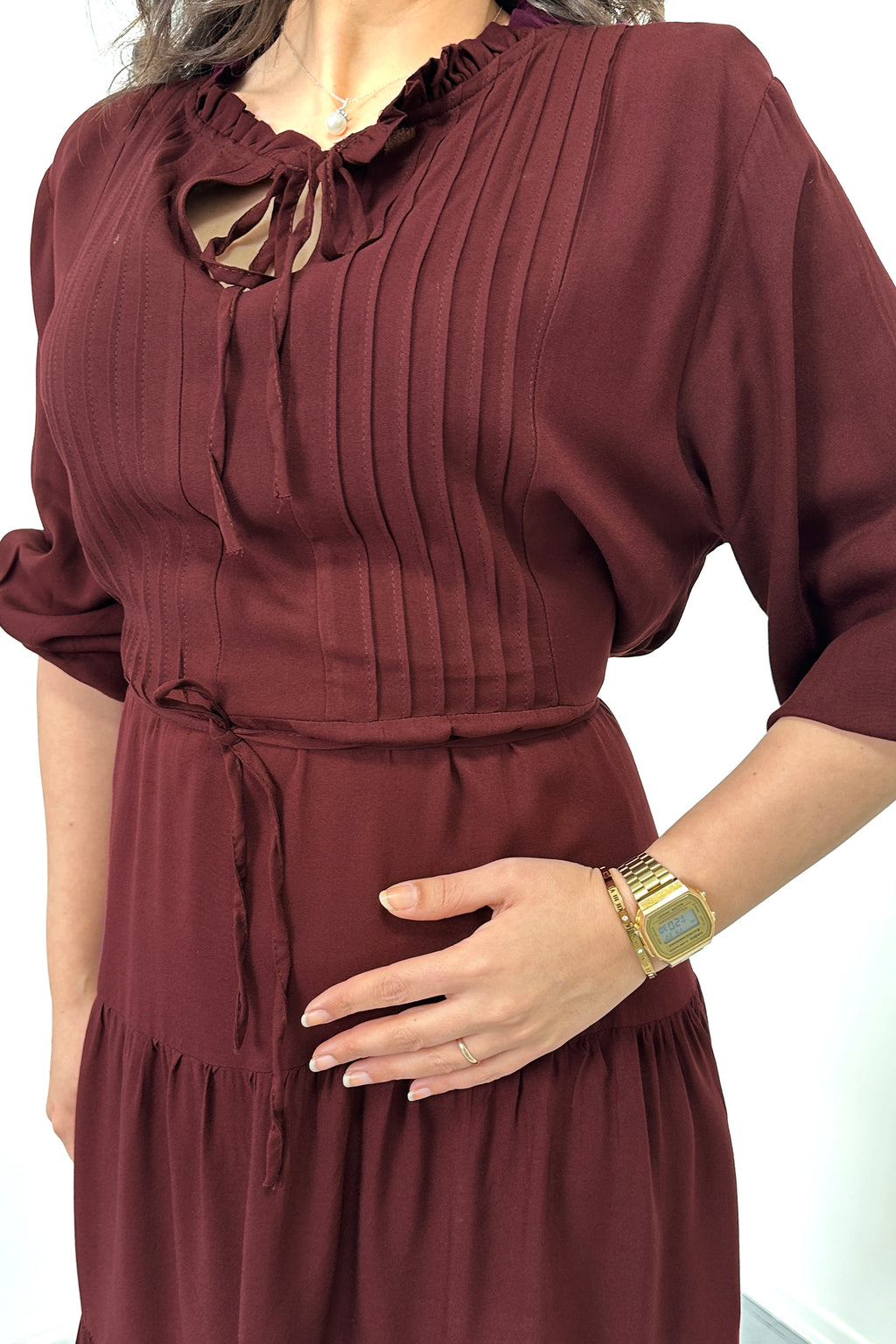 Bağlama Yaka Detaylı Kat Kat Viskon Elbise