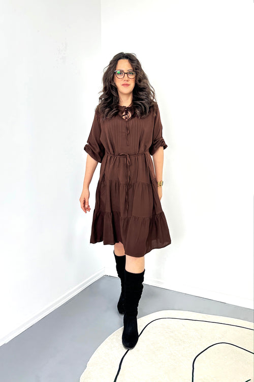 Bağlama Yaka Detaylı Kat Kat Viskon Elbise