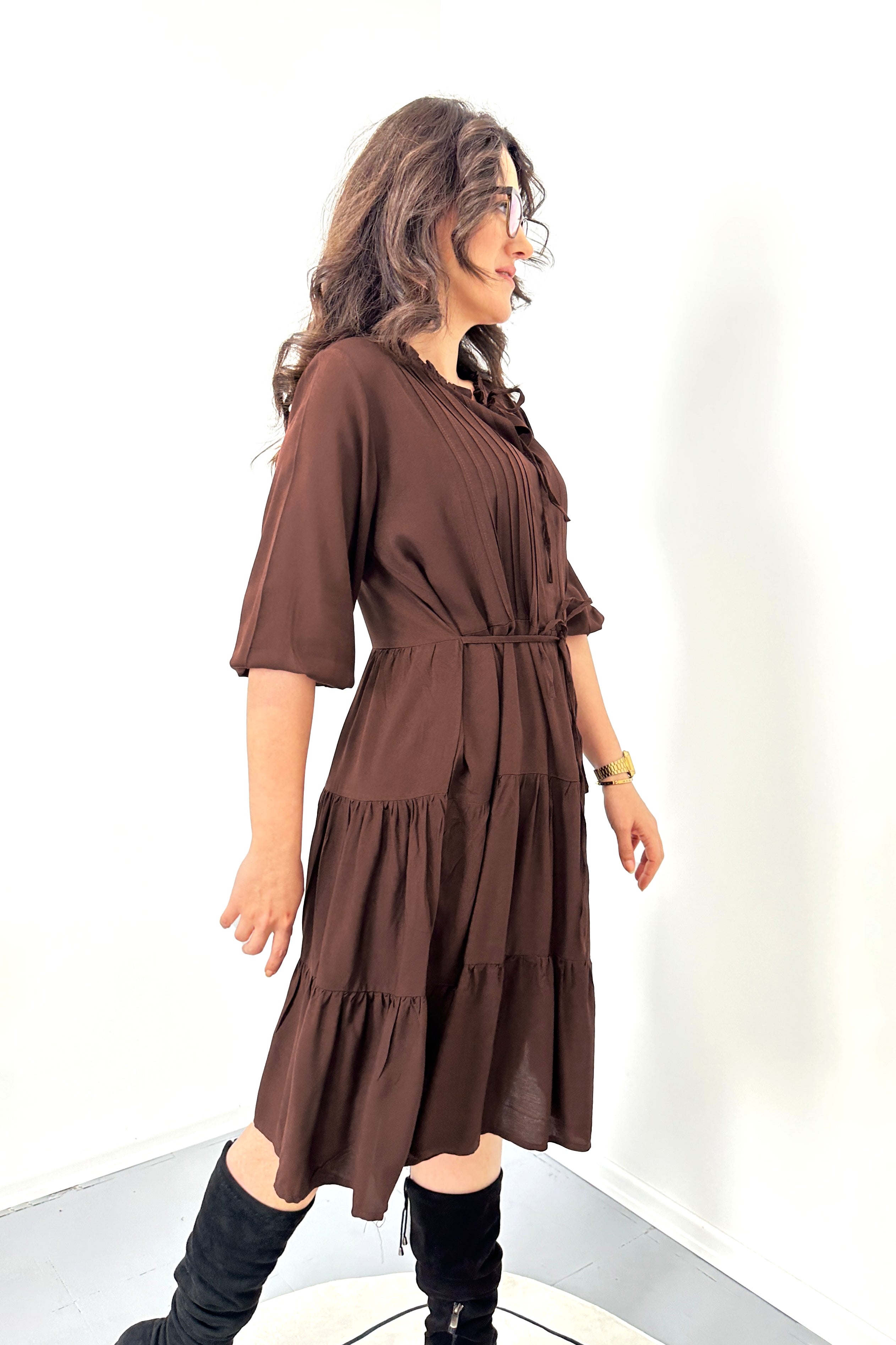 Bağlama Yaka Detaylı Kat Kat Viskon Elbise